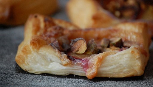 Sweet Puff Pastry Canepes with Plum, Marzipan and Pistachio