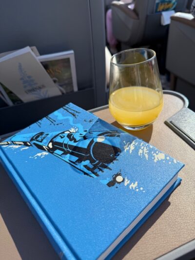 Murder on the Orient Express, folio edition. Blue cover with an illustration of a train